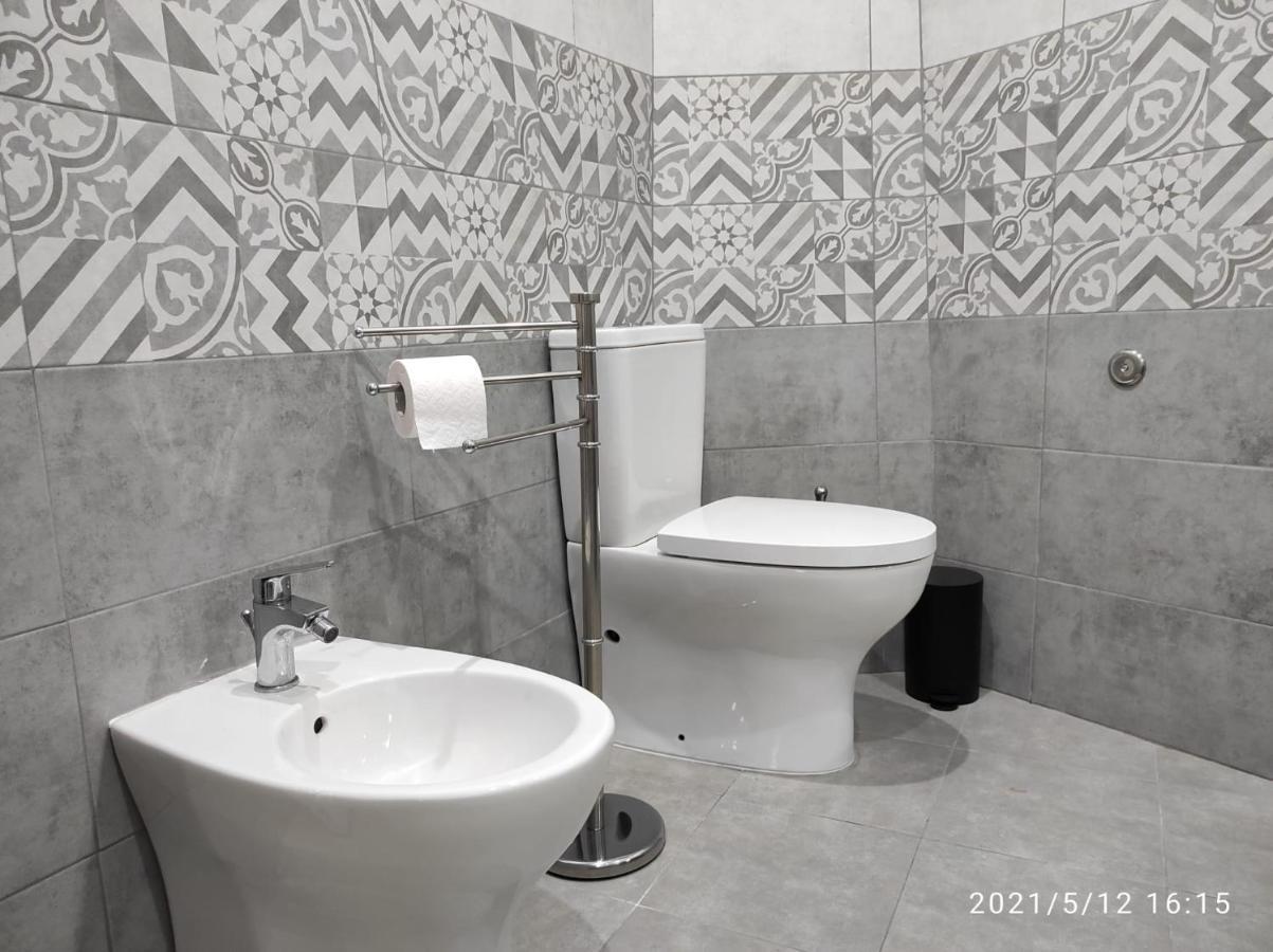 Soel Holiday Apartment Catania Bagian luar foto